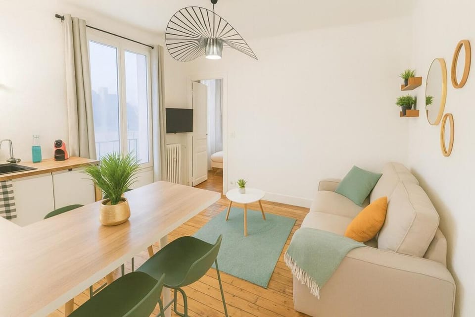 Paris & Disney 20 min Apartment in Île-de-France