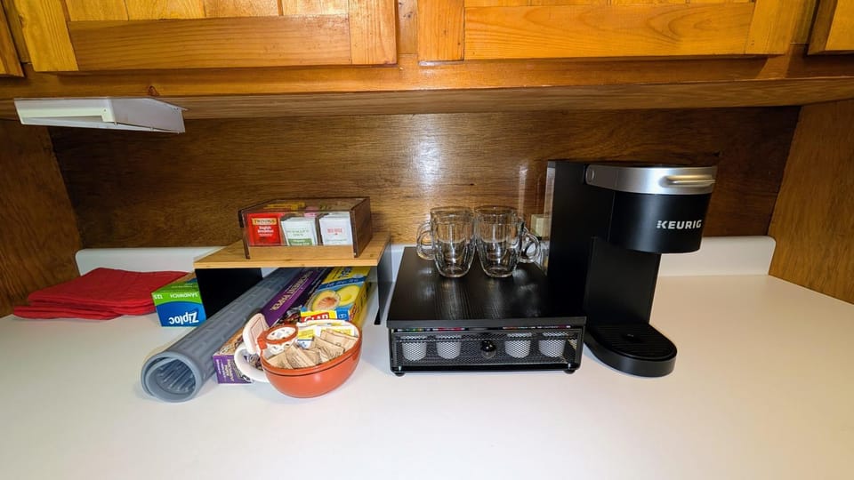 Coffee/tea facilities