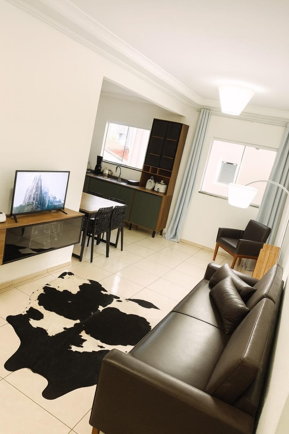 Communal lounge/ TV room, TV and multimedia, Living room