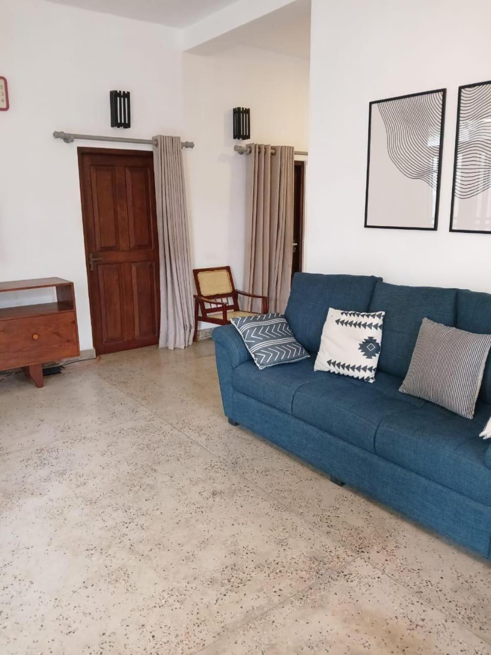 Sereniqe Heaven 2 Apartment in Hikkaduwa