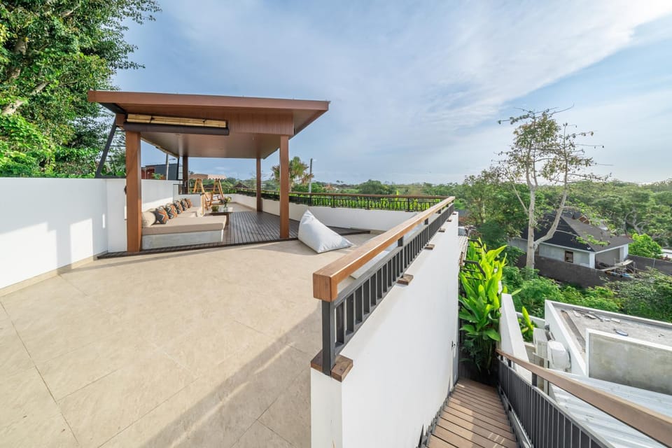 Seating area, Sunset