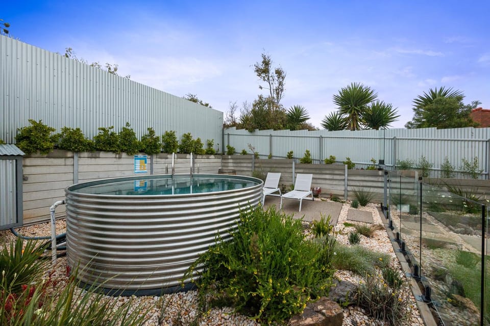 Garden, Pool view, Swimming pool