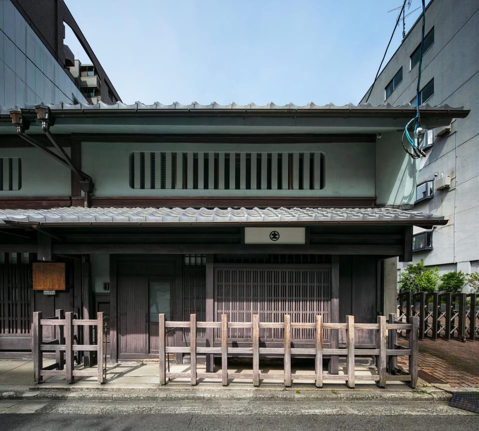 Property building, Day