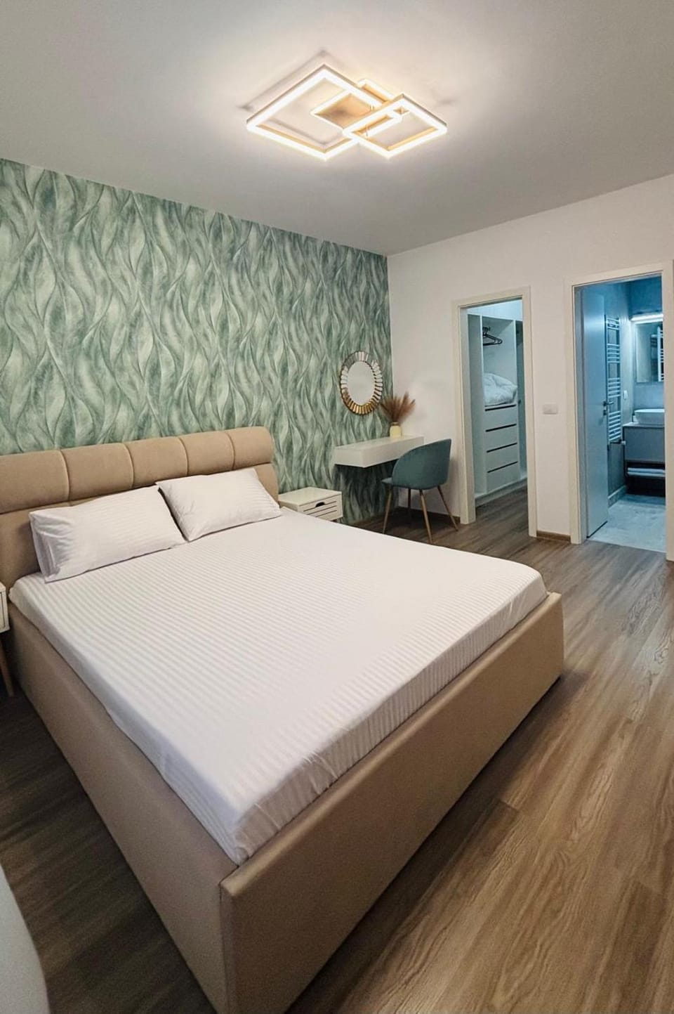 Bed, Photo of the whole room, Bedroom, wardrobe