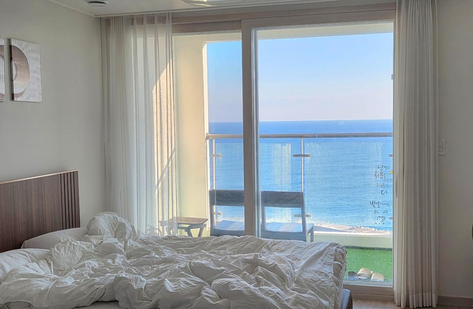 속초 오션뷰 써밋베이1205 Apartment hotel in South Korea