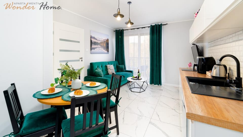 Coffee/tea facilities, Kitchen or kitchenette, Living room, Seating area, oven, pet friendly, stove