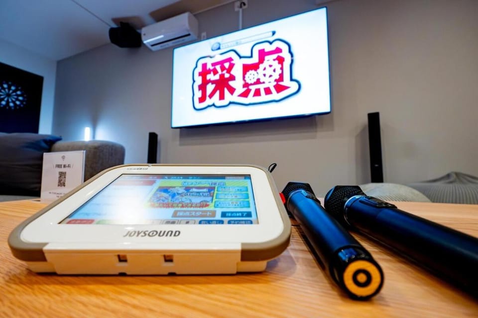 Game Room, Karaoke