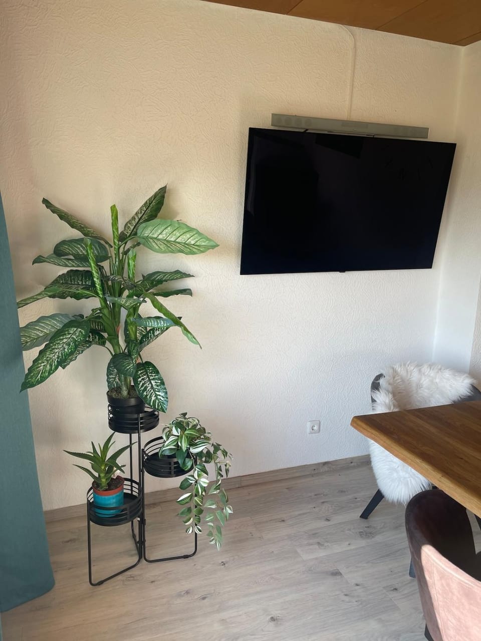 Stilvolle 90qm Wohnung mit Wintergarten Apartment in Hesse