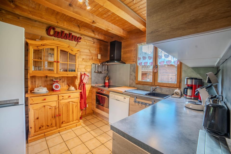 Kitchen or kitchenette, oven, stove, toaster, kitchen