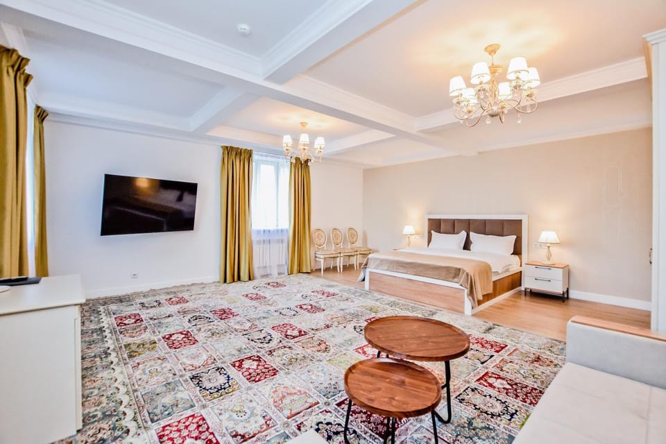 Hotel Astoria, в самом центре города Hotel in Kazakhstan