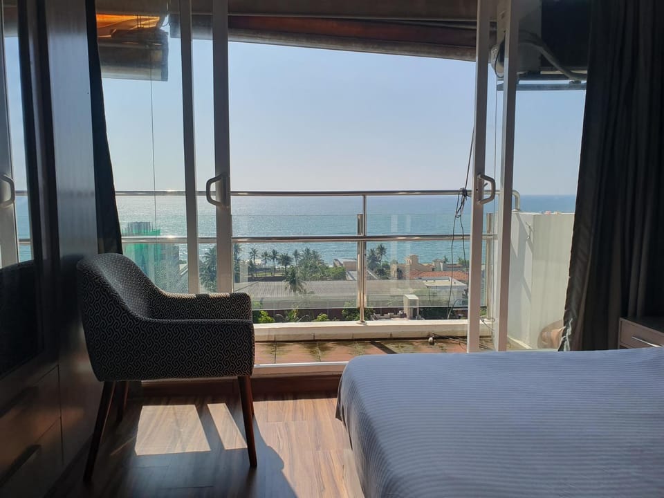 View (from property/room), Balcony/Terrace
