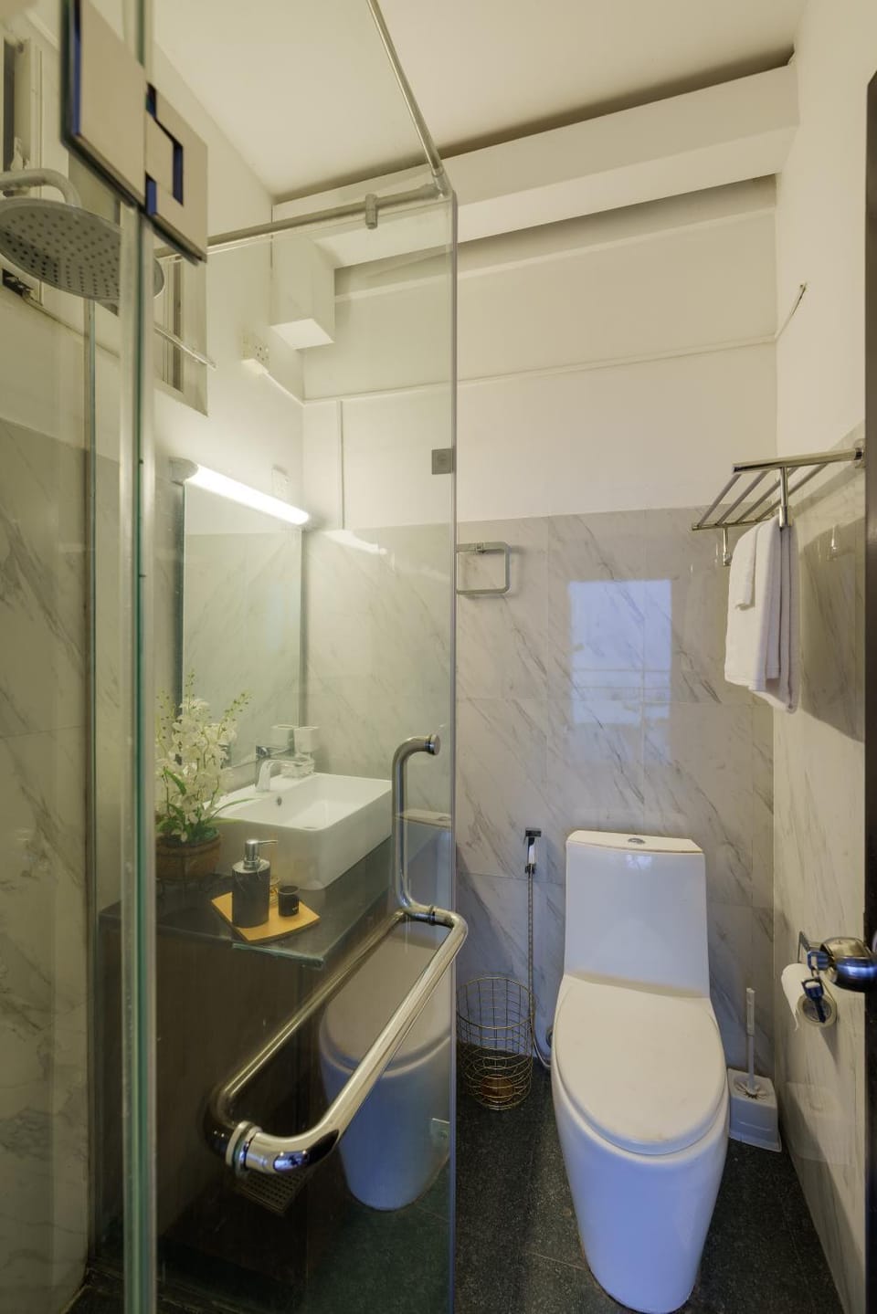 Shower, Toilet, Bathroom