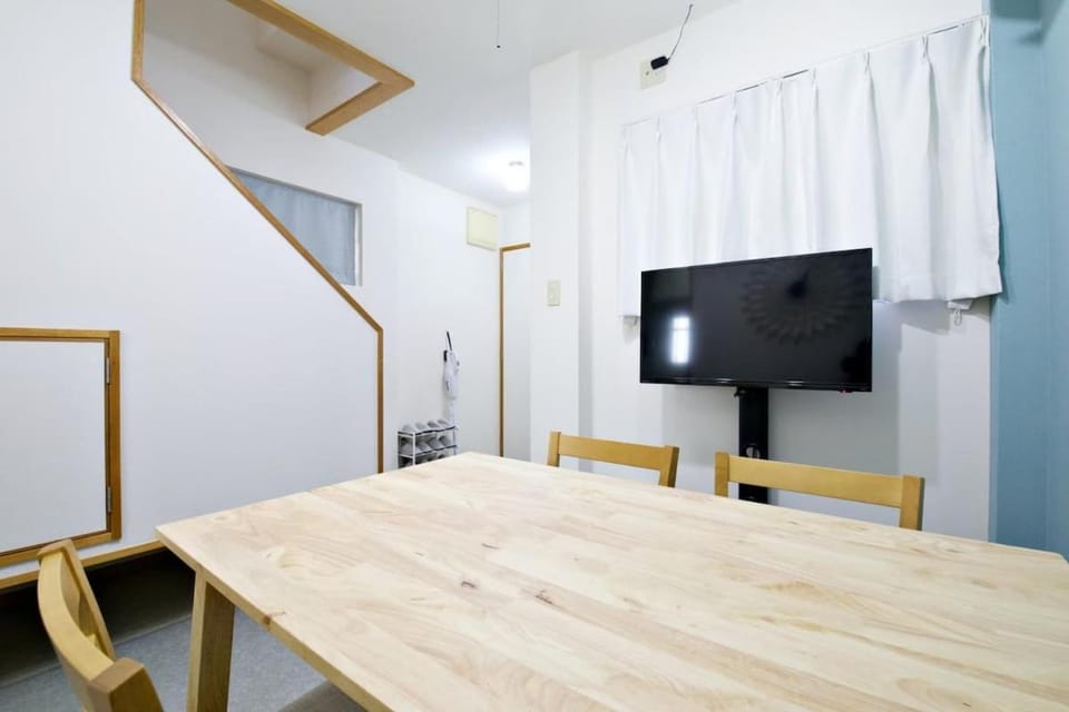 壺屋戸建て Tsuboya House Apartment in Naha