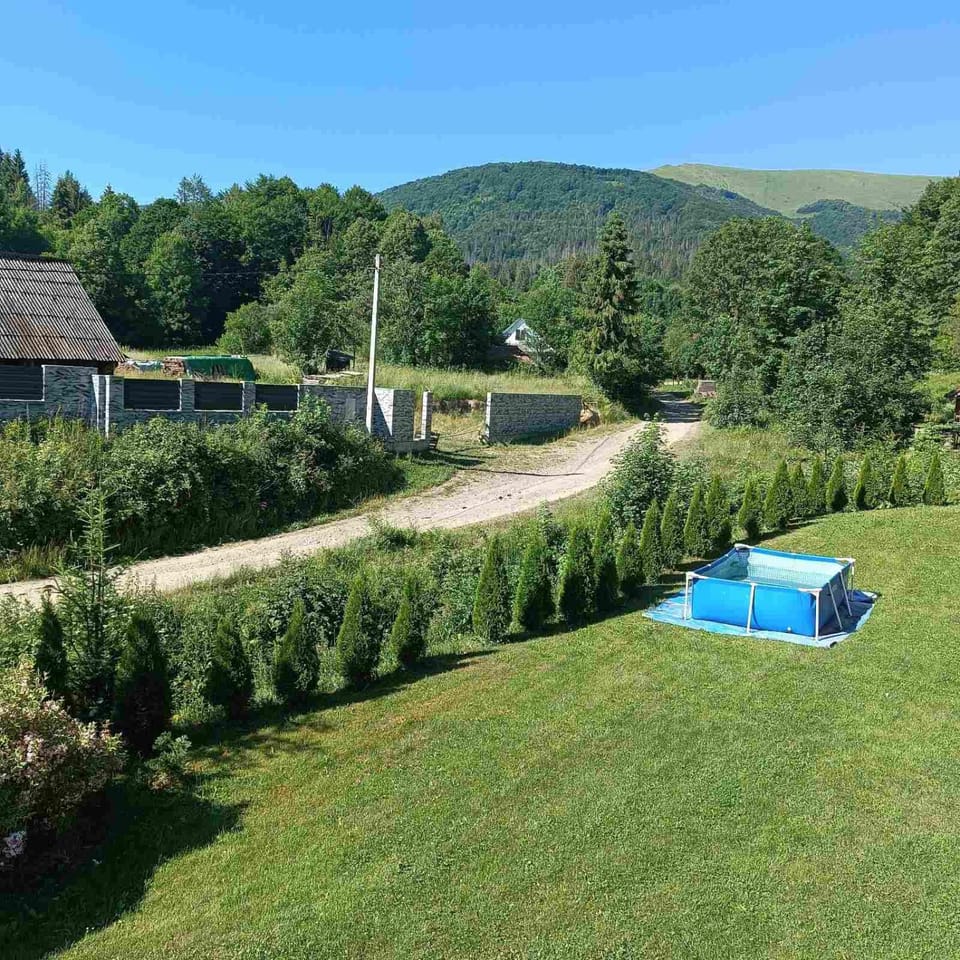 Шепіт лісу House in Ukraine