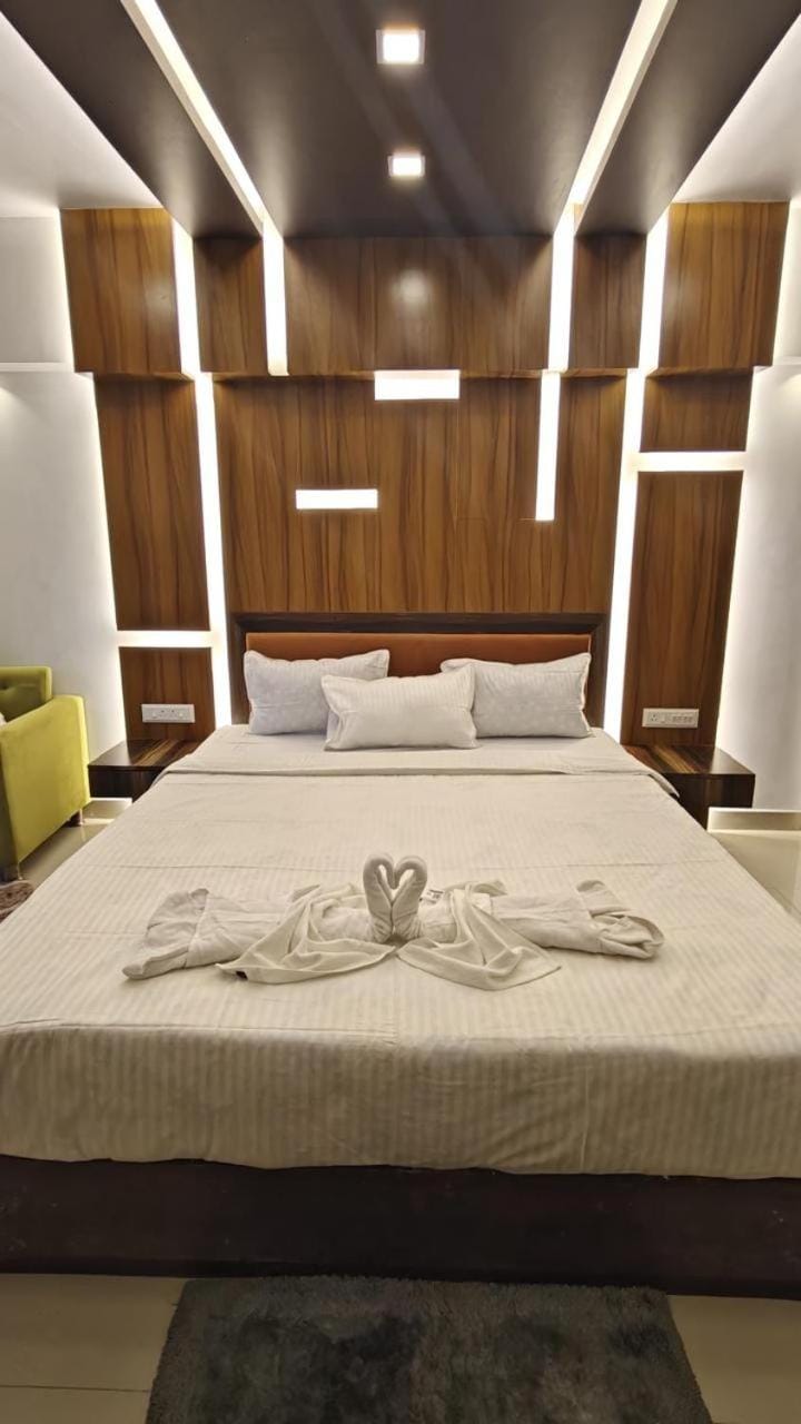 Premium stay in Rajarhat Xanadu studio suite 332 Apartment in Kolkata