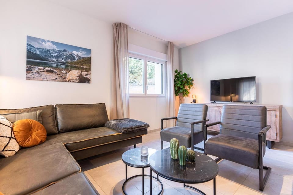 3-room flat | 4 persons | 5 min from the gondola | Res.Méri-Bellecombe Apartment in Les Allues
