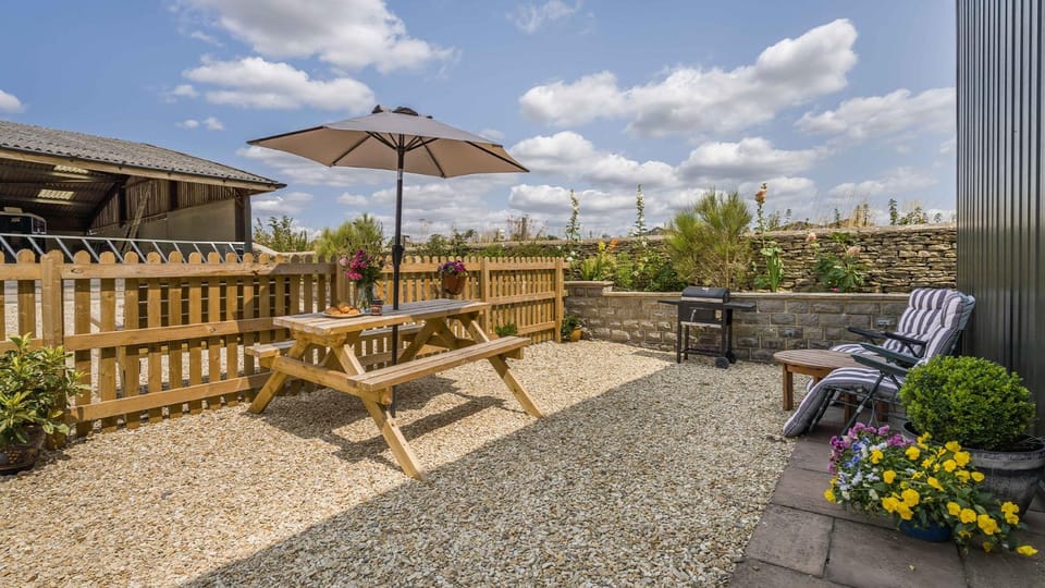 Garden, Dining area, Garden view