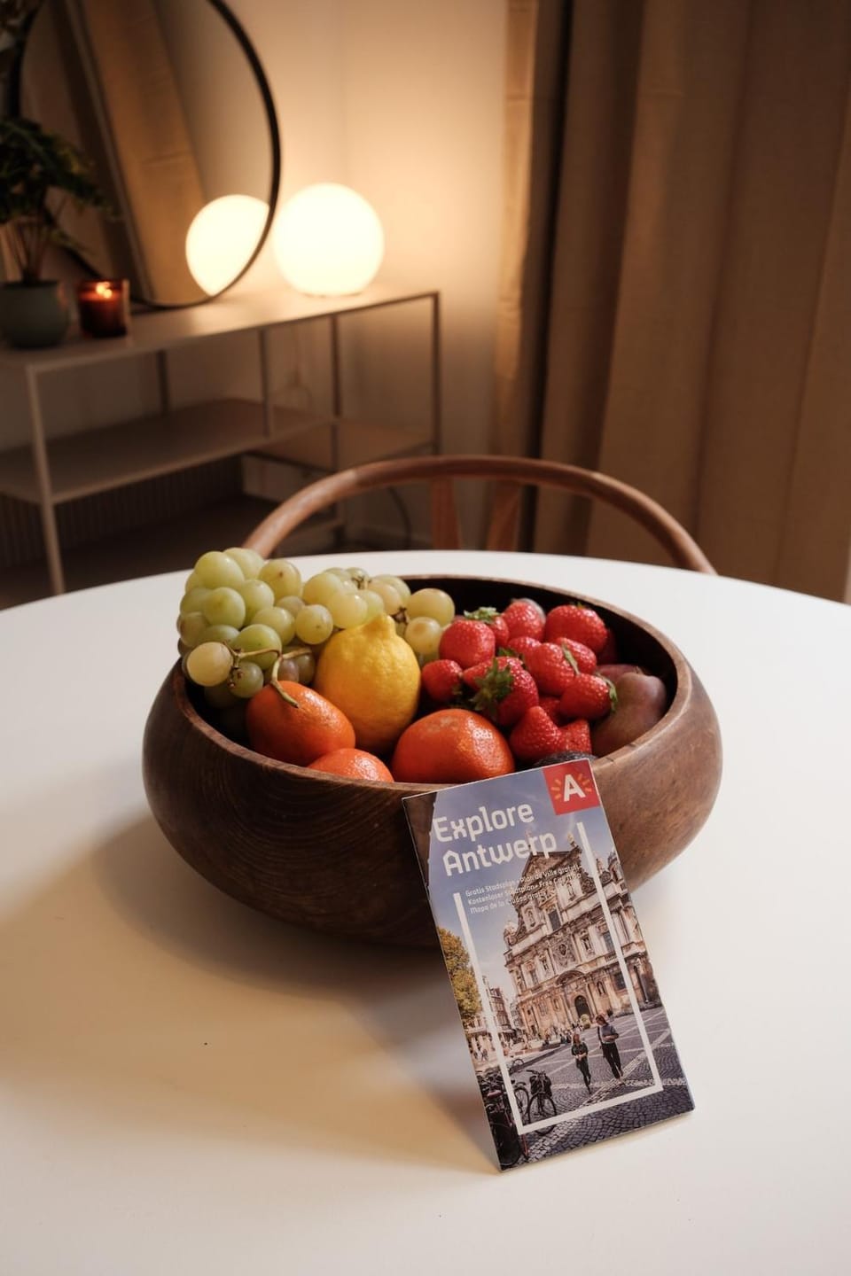 Cozy Parisian-Style Flat in Antwerp Zuid Apartment in Antwerp