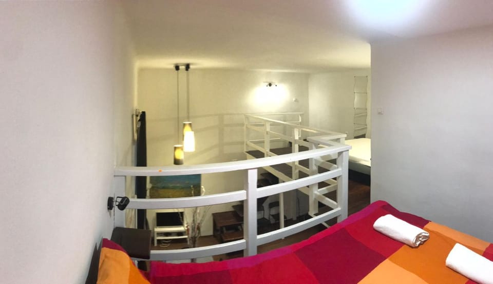 Zonaflat - LongTermRent- OPERA Apartment in Budapest