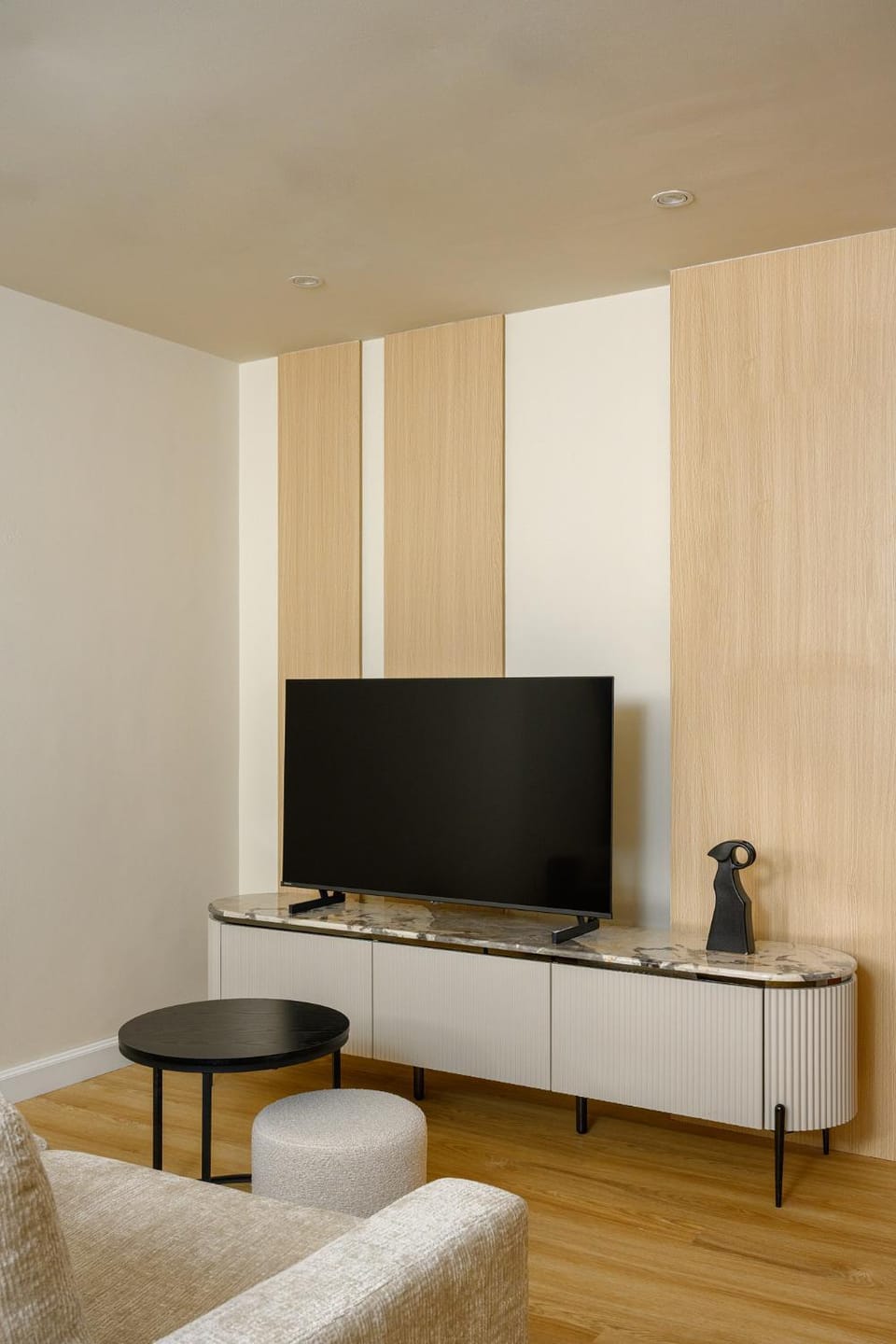 TV and multimedia, Evening entertainment, internet
