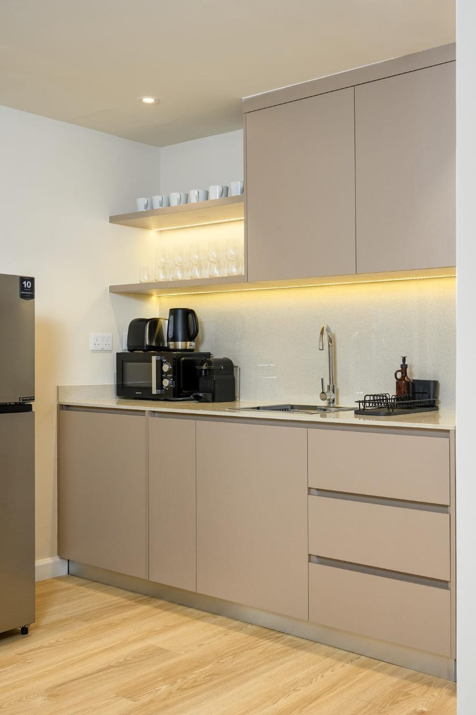 Coffee/tea facilities, Kitchen or kitchenette, toaster