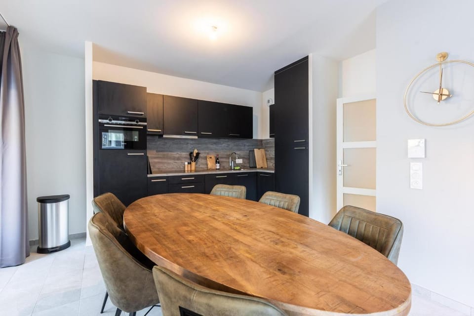 3-room flat | 4 persons | 5 min from the gondola | Res.Méri-Bellecombe Apartment in Les Allues