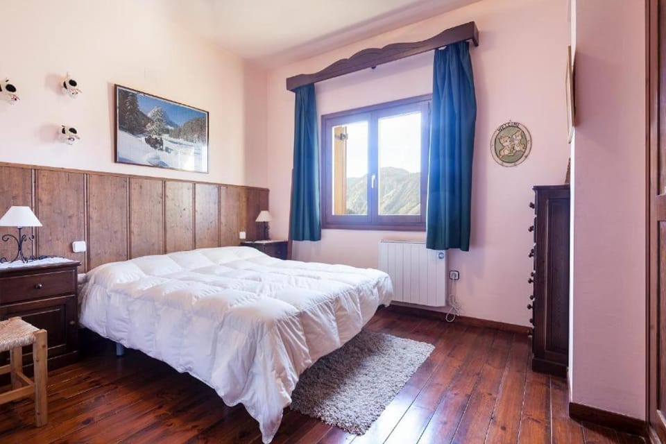 Apartamentos Tanau Apartment in Catalonia