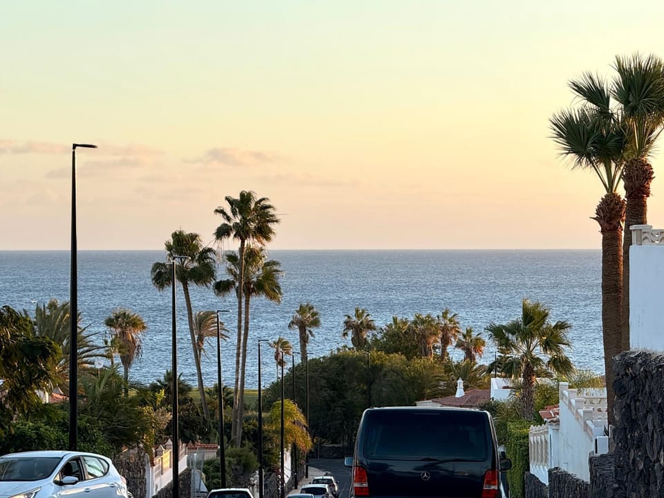 Day, Neighbourhood, Natural landscape, Sea view