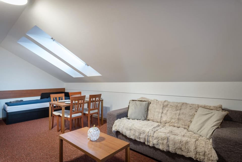 Tatragolf - Apartman s vyhladom na Tatry - Parking Apartment in Slovakia