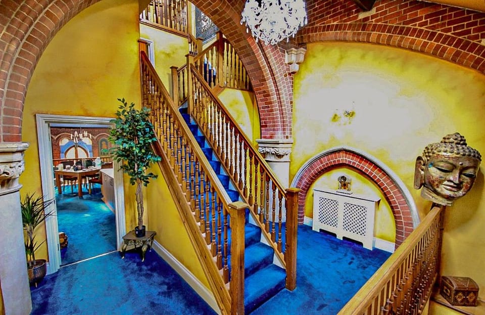 Contractor Stay Portsmouth - 3BR - Free Parking Apartment in Portsmouth