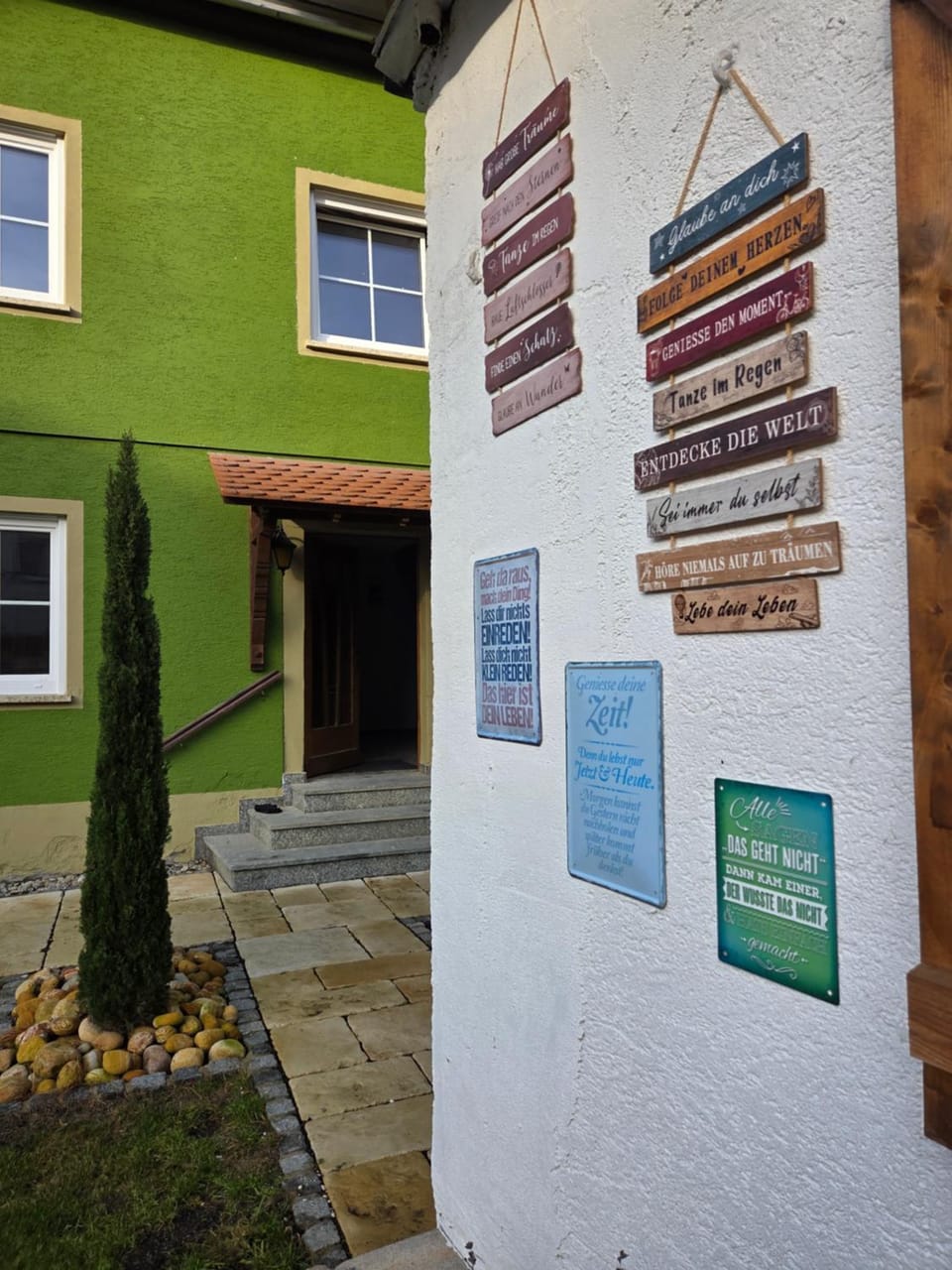 Property building, Day