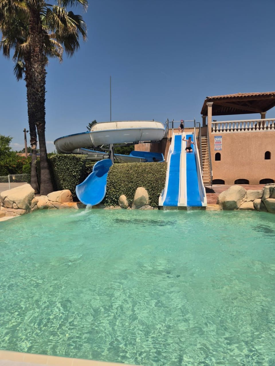 Swimming pool