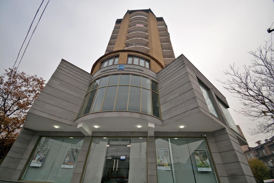 Vardanants street, 1 bedroom Modern apart VA277 Apartment in Yerevan