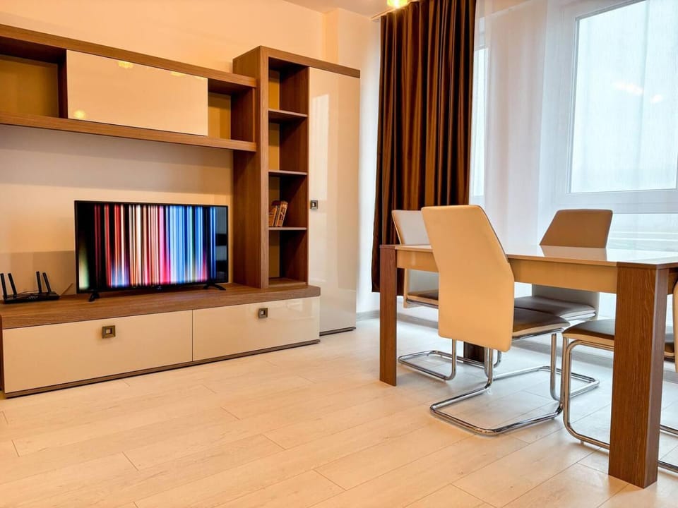 Aly Airport Apartament - Private Parking, Modern Apartment in Cluj-Napoca