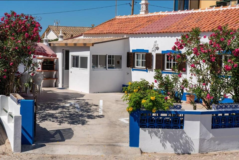 Blife Lucelya private rooms at Faro beach Vacation rental in Faro