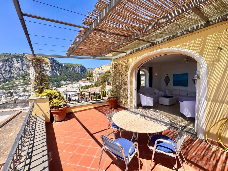 Rooftop Belvedere Capri Apartment Apartment in Capri