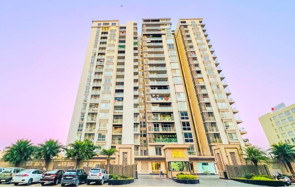 The Royal Crown - 3BHK luxury home by Viraalay Apartment in Jaipur