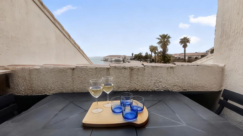 Patio, View (from property/room), Balcony/Terrace, Dining area