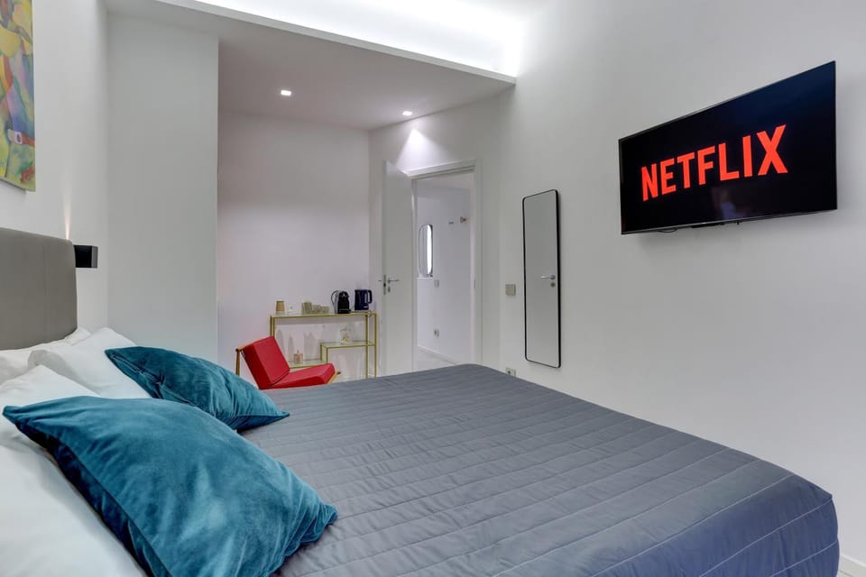 TV and multimedia, Bedroom