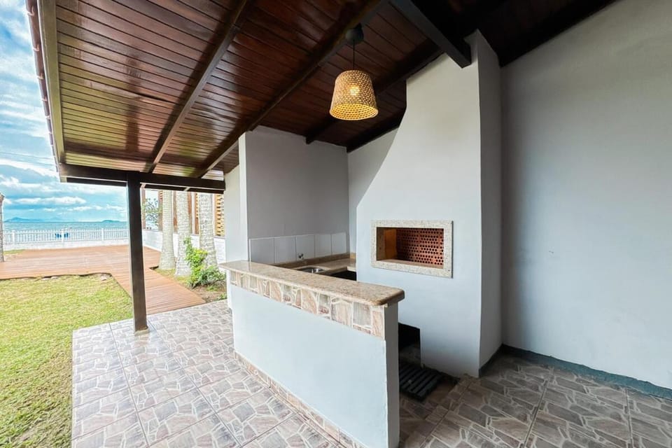 Casa Pé na Areia na Camboa - 0303 House in Florianopolis