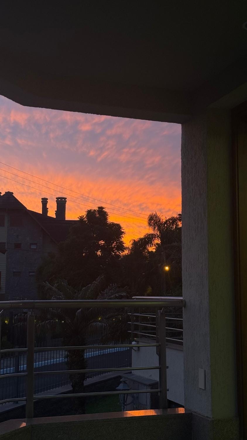 Mansão 700 metros do centro, com 7 suítes Villa in Gramado