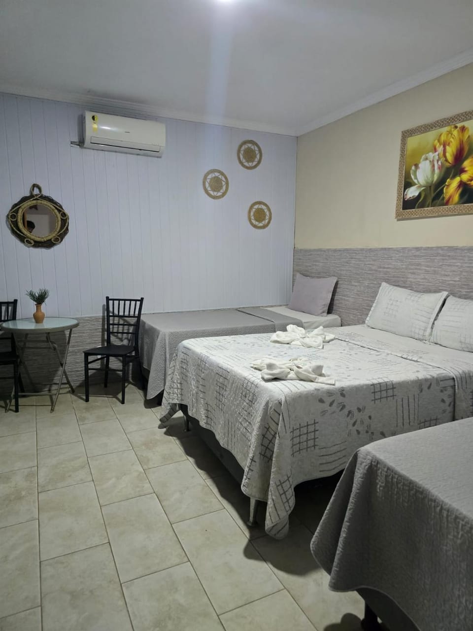 Bed, Photo of the whole room, Bedroom, towels, air conditioner