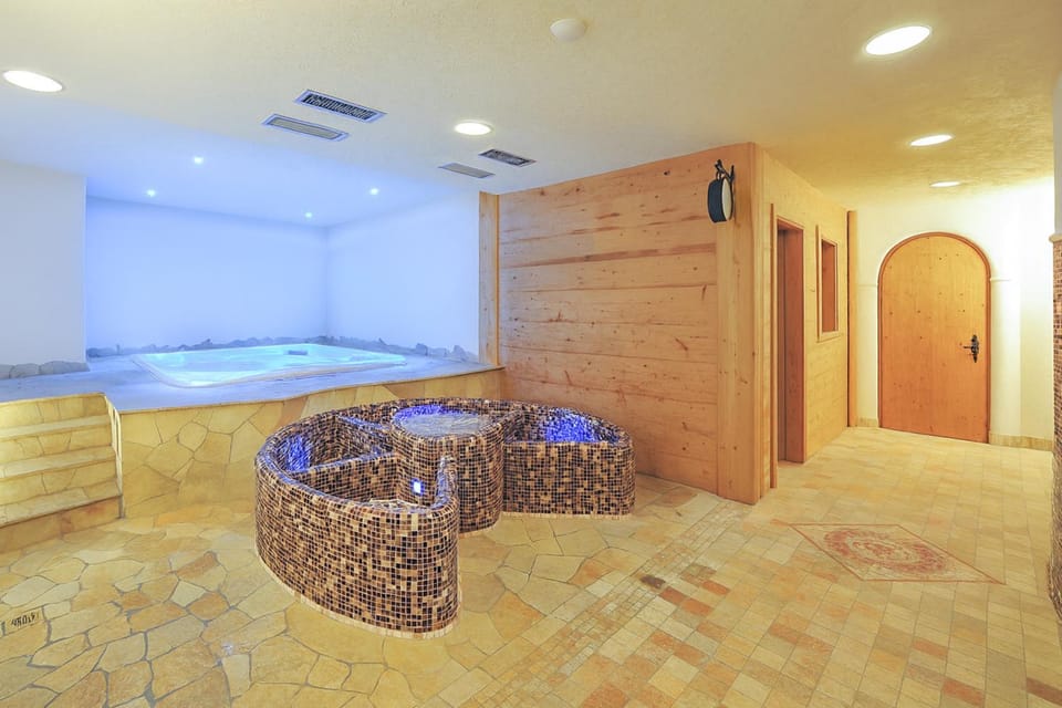 Sauna, Spa and wellness centre/facilities