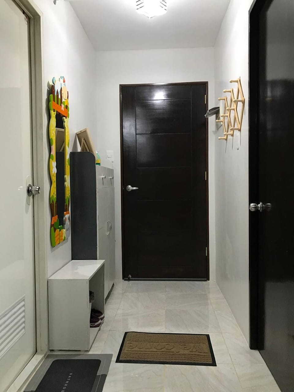 Charming Fully furnished 3-Bedroom Condo in Mandaue City, Cebu House in Cebu City
