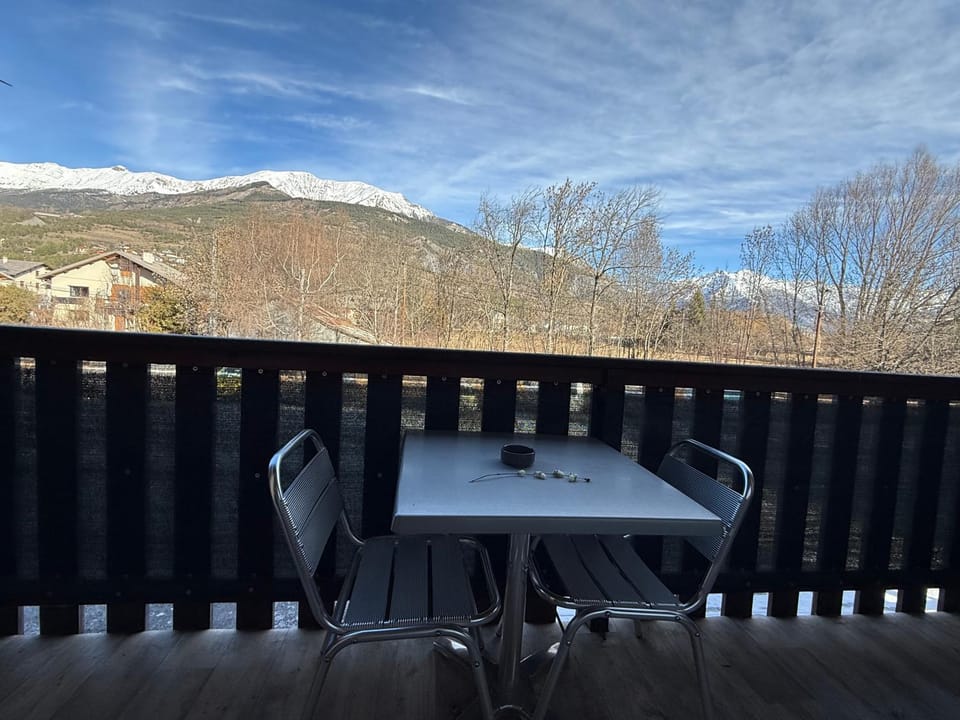 Studio avec balcon Barcelonnette Apartment in Barcelonnette