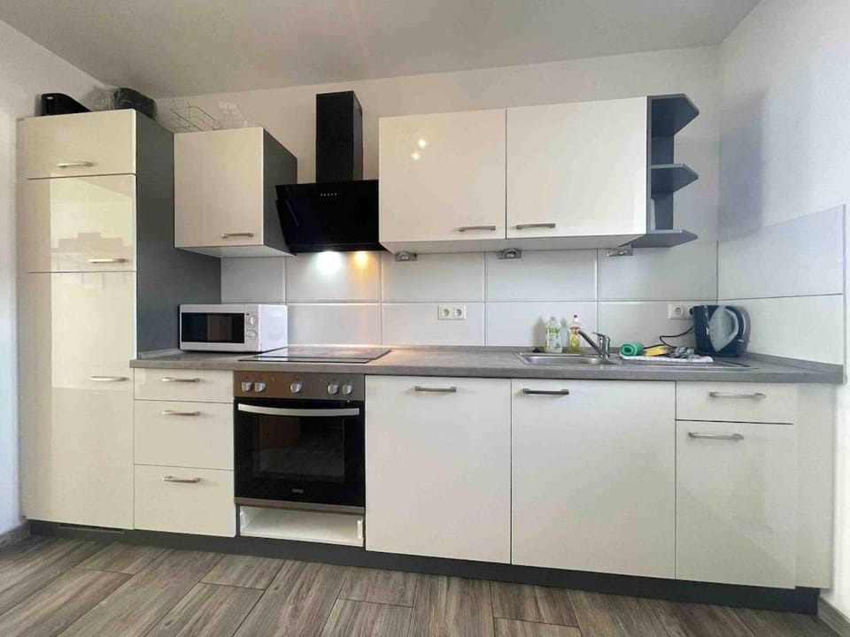 STB113 geräumige Monteurwohnung Apartment in Bavaria