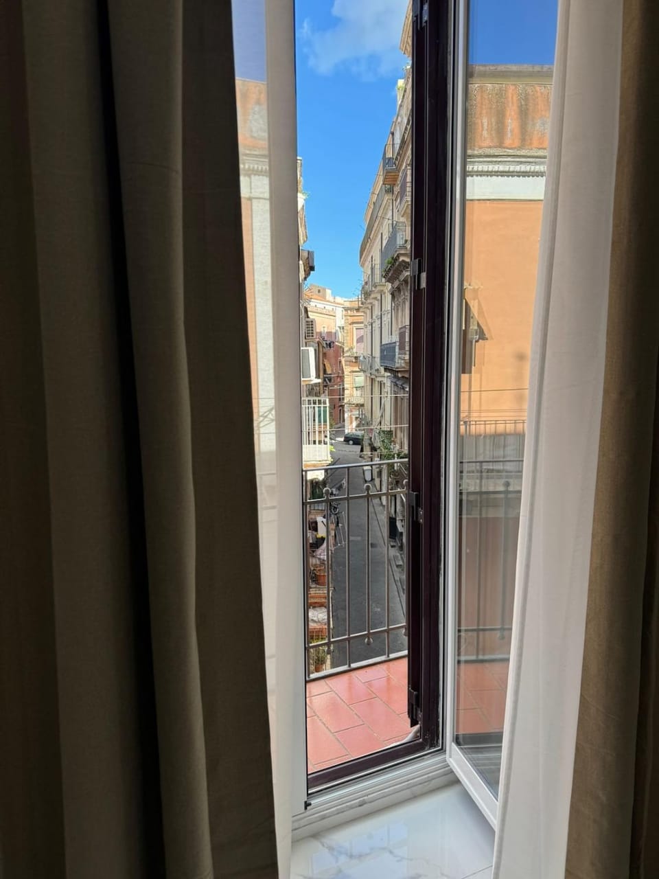 View (from property/room), Balcony/Terrace