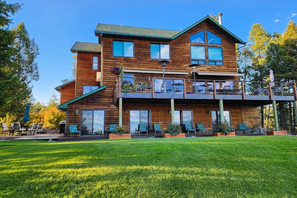 The Outlook at Flathead Lake House in Somers