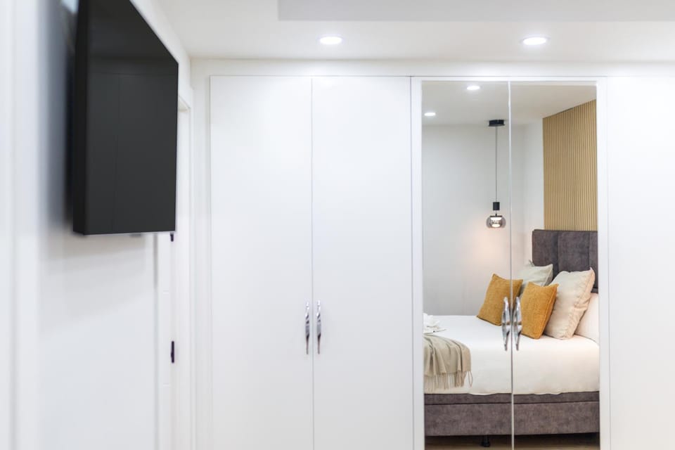 Luxury Apartment Center Granada, Parking Free Apartment in Granada
