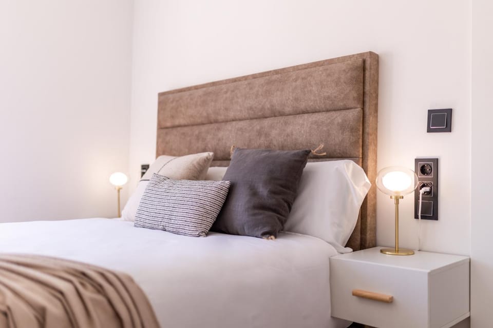 Luxury Apartment Center Granada, Parking Free Apartment in Granada